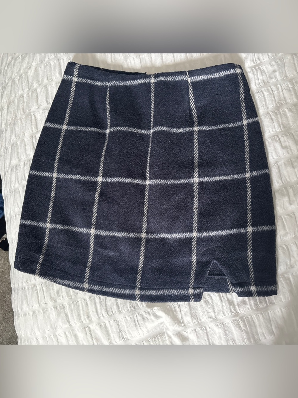Lulus navy blue plaid mini skirt XS
